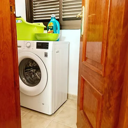 2 Bedroom Appartement *