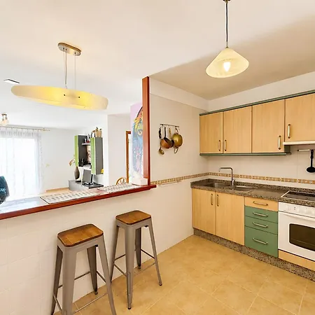 Apartment 2 Bedroom *